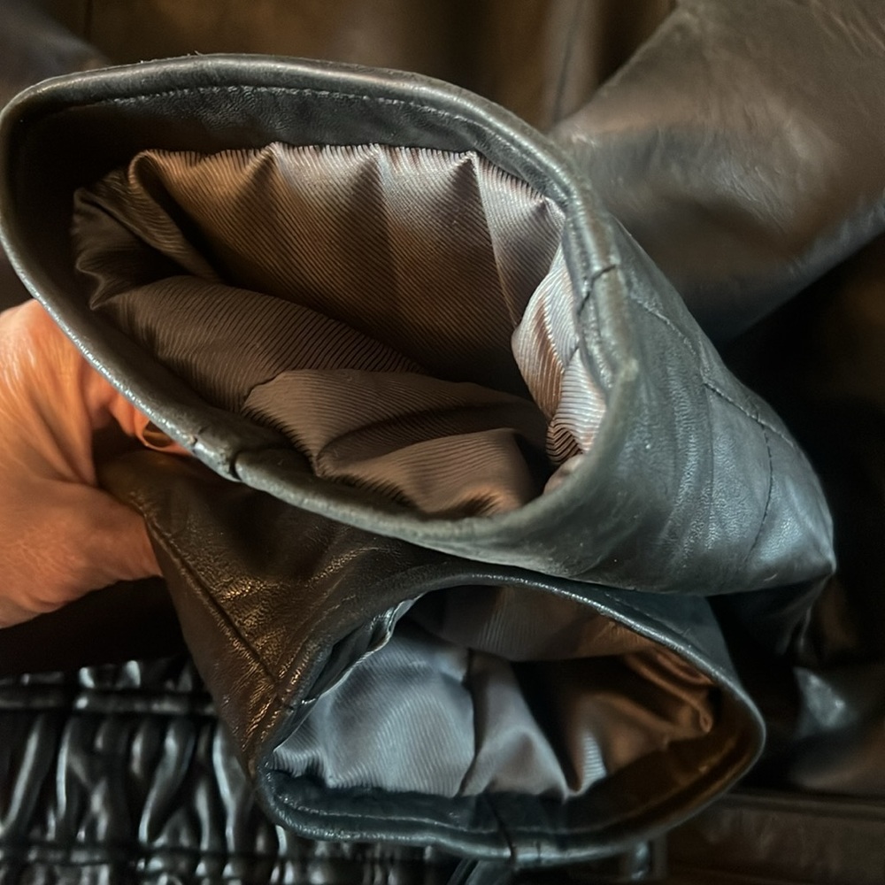 Men’s Leather Jacket - Picture 11 of 11